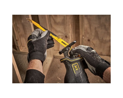 Шабельна пила DeWALT 18 В XR Li-lon, 0 - 3200 ход/хв, кейс TSTAK (без АКБ та ЗП) (DCS382NT)