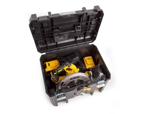 Дискова пила DeWALT 18В XR Li-Ion, диск 184х16 мм, 3.6 кг, 2x5Ah, кейс TSTAK (DCS570P2)