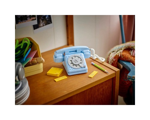 Конструктор LEGO Creator Ретро телефон (31174)