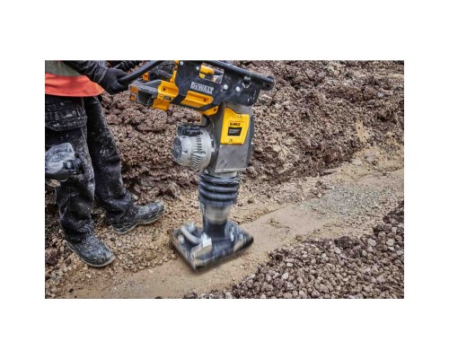 Вібротрамбувалка DeWALT POWERSHIFT Li-Ion 55V, 11.6 кН, 65 кг (без АКБ та ЗП) (DCPS660N)