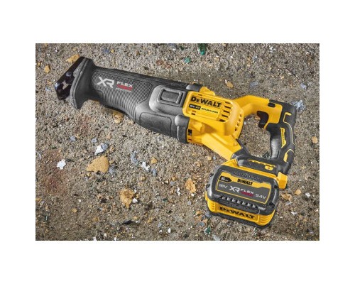 Шабельна пила DeWALT 18В XR Li-lon 6 Аг, 0 - 3000 ход/хв, кейс TSTAK (DCS386T1)