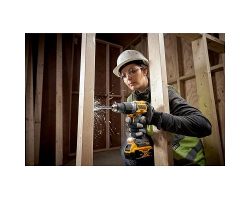Шуруповерт DeWALT 18V XR Li-Ion 5Ah, 90 Нм, 0-650/0-2000 об/хв., кейс TSTAK (DCD805P2T)