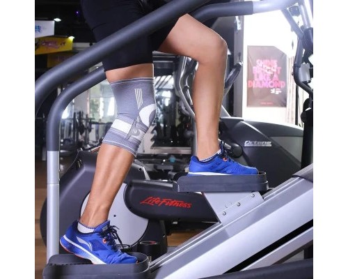 Фіксатор коліна LiveUp Knee Support LS5676-S сірий, білий Уні S (6951376182316)