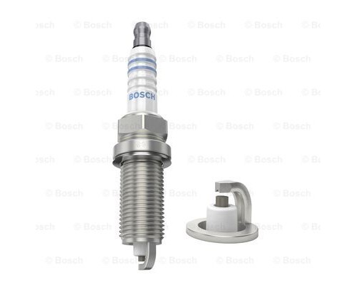Свічка запалювання Bosch 0 242 229 797