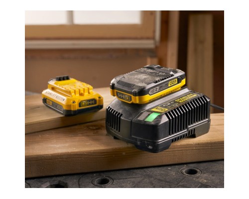 Набір акумулятор + зарядний пристрій Stanley FatMax V20, 18 В, 2x2Ah, 2A (SFMCB12D2)