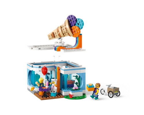 Конструктор LEGO City Крамниця морозива (60363)