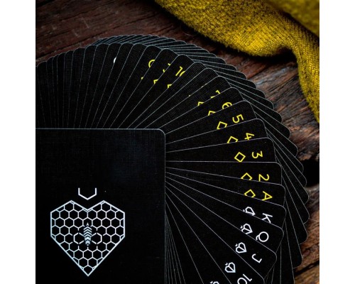 Гральні карти Ellusionist Killer Bees (59948) Гральні карти Ellusionist Killer Bees (59948)