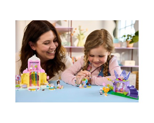 Конструктор LEGO Gabby's Dollhouse Гора солодощів і сад Кітті (11205)
