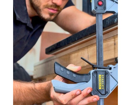 Струбцина Stanley FatMax XL тригерна (швидкозатискна), 600мм (FMHT0-83240)