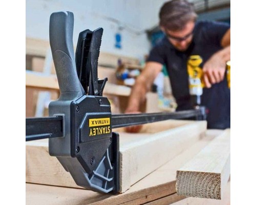Струбцина Stanley FatMax XL тригерна (швидкозатискна), 600мм (FMHT0-83240)