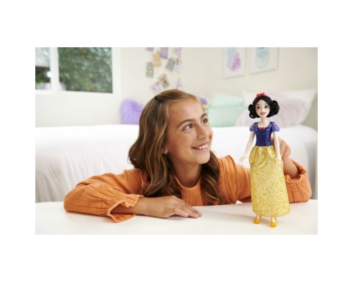 Лялька Disney Princess Білосніжка (HLW08) Лялька Disney Princess Білосніжка (HLW08)