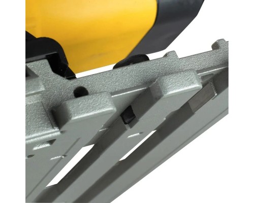 Дискова пила DeWALT занурювальна ручна, 1300 Вт, диск 165х20 мм, 5.0 кг, кейс TSTAK (DWS520KT)