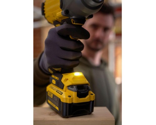 Гайковерт Stanley FatMax, ударний 18V, 4Ah, 950Нм, 2000 об/хв, 2600 уд/хв, 2.66кг (SFMCF940M1)