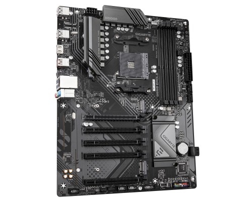 Материнська плата GIGABYTE B550 EAGLE