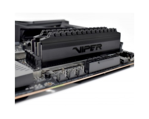 Модуль пам'яті для комп'ютера DDR4 32GB (2x16GB) 3000 MHz Viper 4 Blackout Patriot (PVB432G300C6K)
