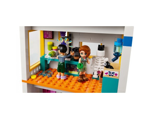 Конструктор LEGO Friends Хартлейк-Сіті: міжнародна школа 985 деталей (41731)