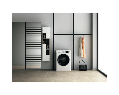 Пральна машина Whirlpool FFWDB864349BVUA