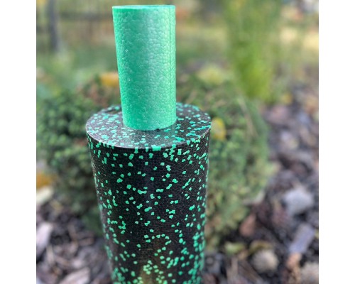 Масажний ролик PowerPlay PP-4348 2 in 1 EPP Foam Roller 33x14см Чорно/Зелений (PP_4348_Green_(33*14))