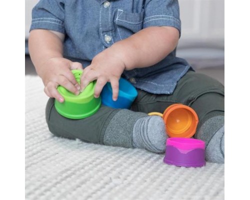 Розвиваюча іграшка Fat Brain Toys Пірамідка тактильна Чашки dimpl stack (F293ML) Розвиваюча іграшка Fat Brain Toys Пірамідка тактильна Чашки dimpl stack (F293ML)