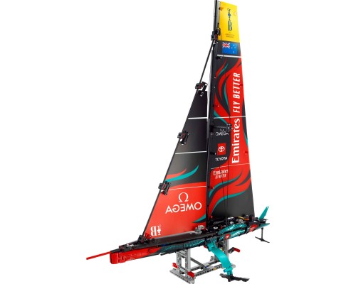 Конструктор LEGO Technic Яхта Emirates Team New Zealand AC75 (42174)