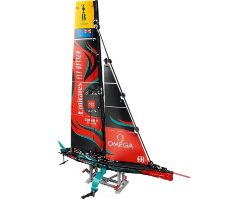 Конструктор LEGO Technic Яхта Emirates Team New Zealand AC75 (42174)