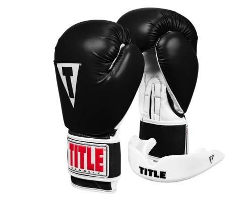 Боксерські рукавички Title Classic Pro Style 3.0 Black/White 14 oz (CVVTG3 14 BK/WH)