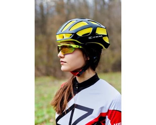Шолом Velotrade СIGNA TT-4 черно-желтый L (58-61см) (HEAD-021)