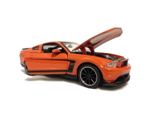 Машина Maisto Ford Mustang Boss 302 (1:24) памаранчевий (31269 orange)