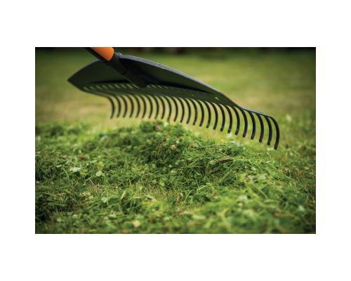 Граблі Fiskars для листя великі QuikFit (1000642)