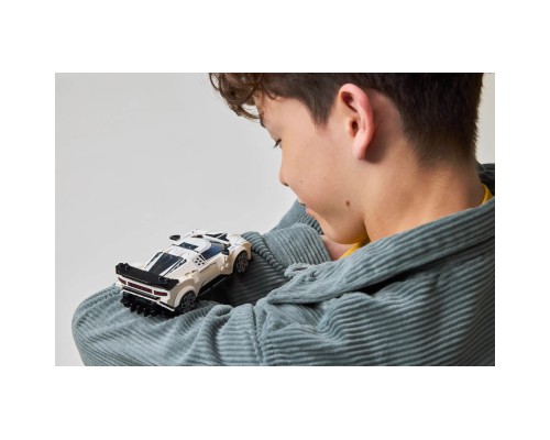 Конструктор LEGO Speed Champions Спортивний гіперкар Bugatti Centodieci (77240)