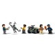 Конструктор LEGO Jurassic World Місії динозаврів: Вантажівка для перевезення алозавра (76966)