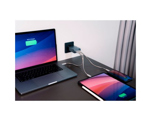 Зарядний пристрій Verbatim GaN 100 W 4 ports (2xUSB-C-100 W,USB-C 65 W /USB-A -3.0) (32202)