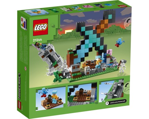 Конструктор LEGO Minecraft Форпост із мечем 427 деталей (21244)