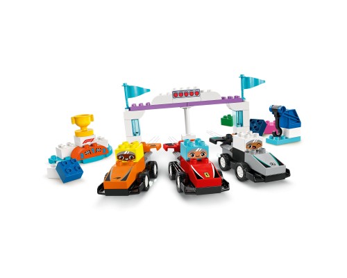 Конструктор LEGO DUPLO Town Автомобілі для перегонів і пілоти команд Формули-1 (10445)
