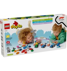 Конструктор LEGO DUPLO Town Автомобілі для перегонів і пілоти команд Формули-1 (10445)