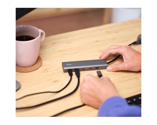Концентратор Trust USB-C to 5xUSB-C aluminium 0.1m grey (25136_TRUST)