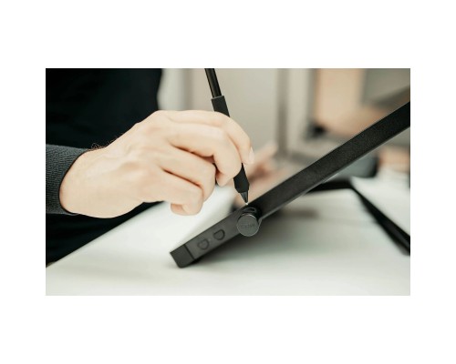 Графічний планшет Wacom Cintiq 24 (2025) (DTK246K0B)