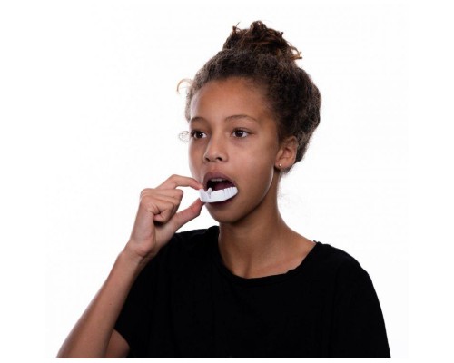 Капа Opro Snap-Fit UFC дитяча Black (SN_JR_UFC_Black)