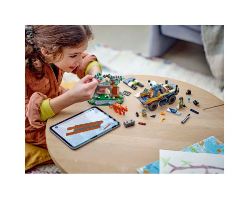 Конструктор LEGO City Позашляховик для дослідження джунглів (60426)