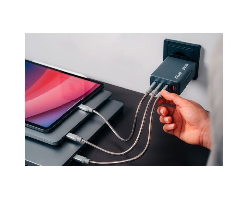 Зарядний пристрій Verbatim GaN 240 W 4 ports (USB-C-140 W,USB-C-100 W,USB-C-65 W /USB-A -3.0) (32205)