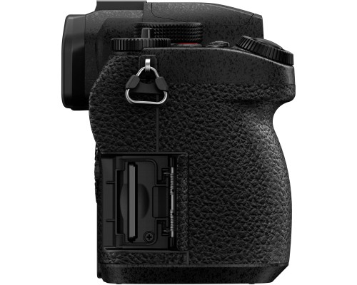 Цифровий фотоапарат Panasonic DC-G97 Kit 12-60 mm f3.5-5.6 (DC-G97ME)