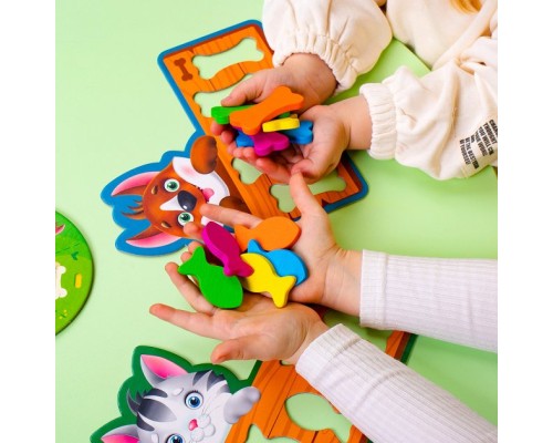 Розвиваюча іграшка Vladi Toys Гра-сортер Нагодуй пухнастиків (укр) (ZB2002-07)