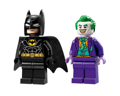 Конструктор LEGO DC Batman Бетмобіль: Переслідування. Бетмен проти Джокера (76224)