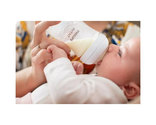 Соска Philips AVENT Natural силіконова, Природний потік, від 0 міс (SCY962/02) Соска Philips AVENT Natural силіконова, Природний потік, від 0 міс (SCY962/02)