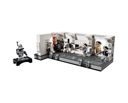 Конструктор LEGO Star Wars Посадка на борт Тантів IV 502 деталі (75387)