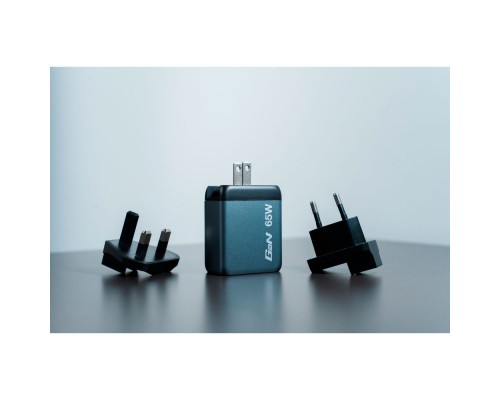 Зарядний пристрій Verbatim GaN 65 W 3 ports (2xUSB-C-65 W /USB-A -3.0) (32201)