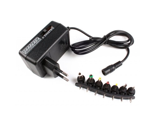 Зарядний пристрій EnerGenie Universal 12W (EG-MC-008)