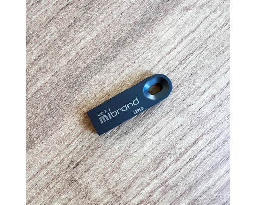 Флеш-накопичувач Mibrand USB 3.2 Gen1 Eagle 128GB Grey (MI3.2/EA128U10G) Флеш-накопичувач Mibrand USB 3.2 Gen1 Eagle 128GB Grey (MI3.2/EA128U10G)