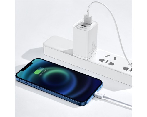 Кабель Baseus Superior Series Fast Charging Data Cable USB to iP 2.4A 0.25m White (CALYS-02) Кабель Baseus Superior Series Fast Charging Data Cable USB to iP 2.4A 0.25m White (CALYS-02)