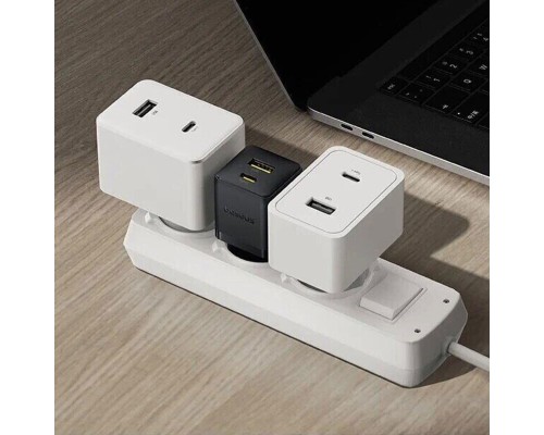 Мережевий зарядний пристрій Baseus Palm Fast Charger C+U 30W EU Cluster Black (P1011160A113-00) Мережевий зарядний пристрій Baseus Palm Fast Charger C+U 30W EU Cluster Black (P1011160A113-00)